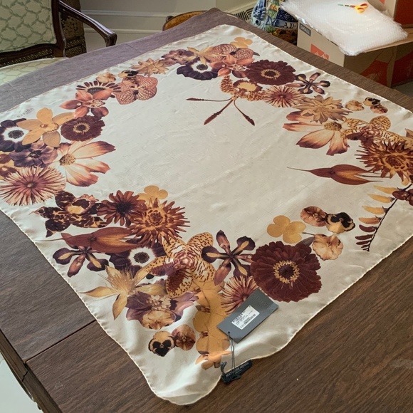 Alexander McQueen Accessories - Alexander McQueen Silk Floral Scarf